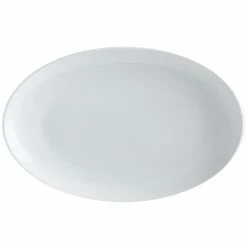 Maxwell and Williams White Basics Oval Plate 25cm x 16cm